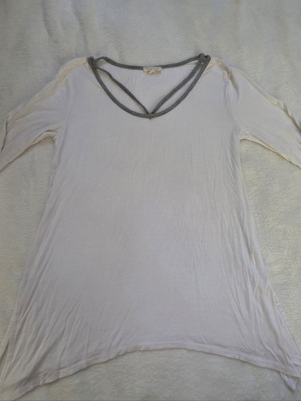 Ultra Flirt White Gray Strappy V-neck Tunic Top L